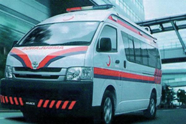 Toyota HI-ACE Ambulance 2011